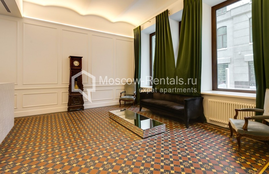 Photo #19 3-room (2 BR) apartment for <a href="http://moscow-rentals.ru/en/articles/long-term-rent" target="_blank">a long-term</a> rent
 in Russia, Moscow, Nikolskaya str, 10/2С2б