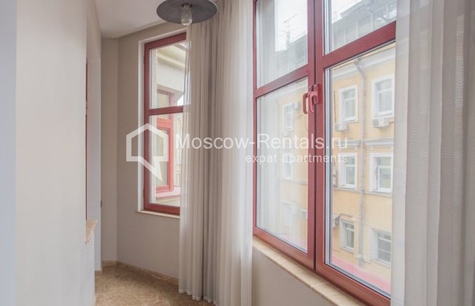 Photo #15 3-room (2 BR) apartment for <a href="http://moscow-rentals.ru/en/articles/long-term-rent" target="_blank">a long-term</a> rent
 in Russia, Moscow, Khlynivskyi tupik, 4
