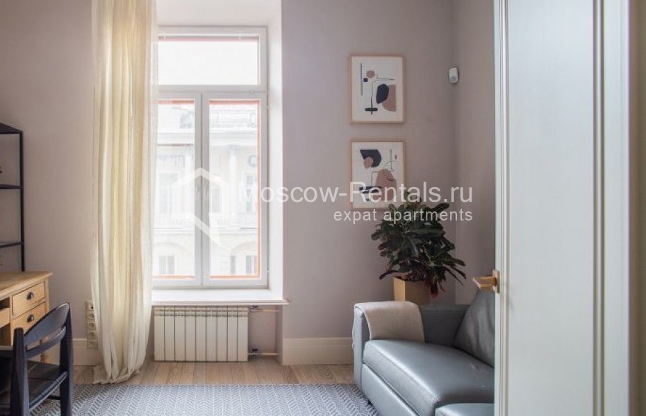 Photo #8 4-room (3 BR) apartment for <a href="http://moscow-rentals.ru/en/articles/long-term-rent" target="_blank">a long-term</a> rent
 in Russia, Moscow, Prechistenka str, 10/2С2б
