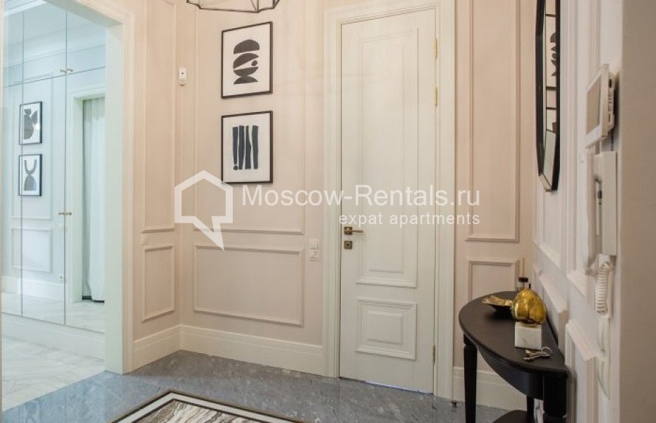 Photo #16 4-room (3 BR) apartment for <a href="http://moscow-rentals.ru/en/articles/long-term-rent" target="_blank">a long-term</a> rent
 in Russia, Moscow, Prechistenka str, 10/2С2б