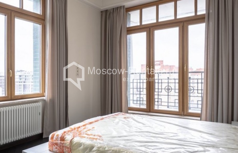 Photo #12 4-room (3 BR) apartment for <a href="http://moscow-rentals.ru/en/articles/long-term-rent" target="_blank">a long-term</a> rent
 in Russia, Moscow, B. Yakimanka str, 22К3