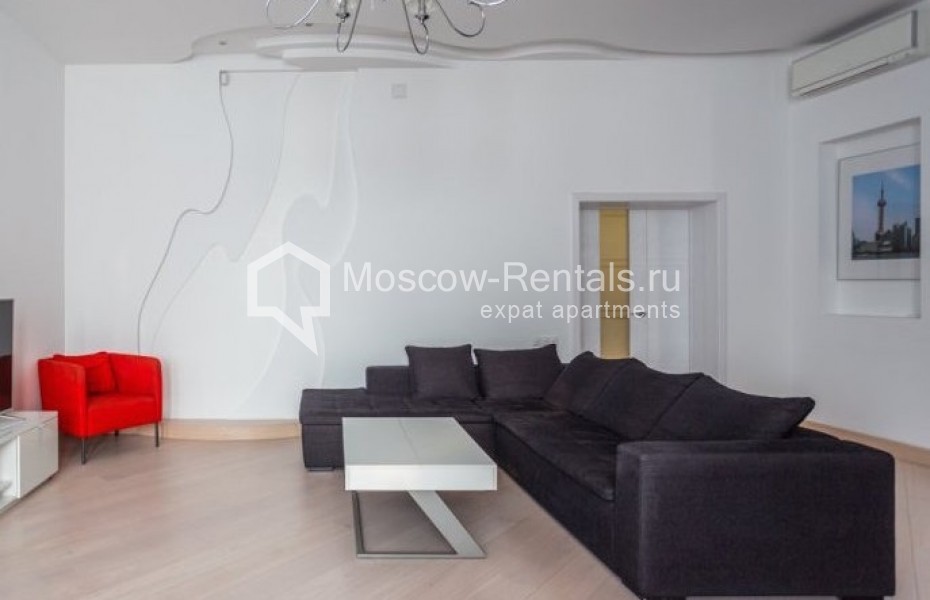 Photo #4 4-room (3 BR) apartment for <a href="http://moscow-rentals.ru/en/articles/long-term-rent" target="_blank">a long-term</a> rent
 in Russia, Moscow, B. Sergievskyi lane, 5