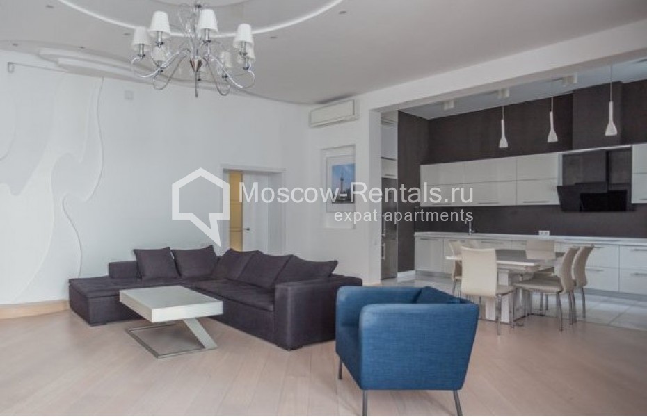 Photo #2 4-room (3 BR) apartment for <a href="http://moscow-rentals.ru/en/articles/long-term-rent" target="_blank">a long-term</a> rent
 in Russia, Moscow, B. Sergievskyi lane, 5