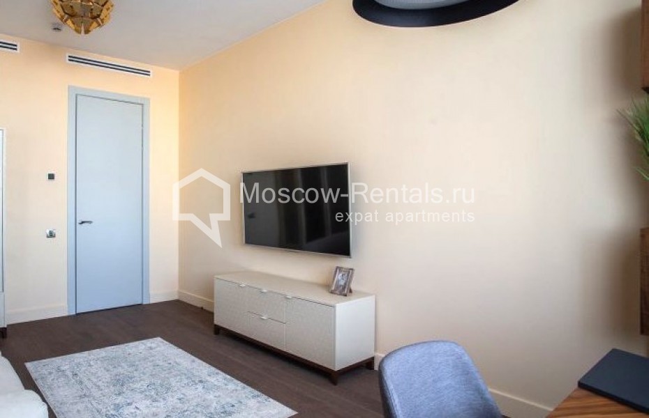 Photo #8 3-room (2 BR) apartment for <a href="http://moscow-rentals.ru/en/articles/long-term-rent" target="_blank">a long-term</a> rent
 in Russia, Moscow, New Arbat str, 32