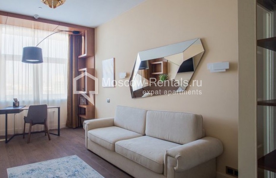 Photo #7 3-room (2 BR) apartment for <a href="http://moscow-rentals.ru/en/articles/long-term-rent" target="_blank">a long-term</a> rent
 in Russia, Moscow, New Arbat str, 32