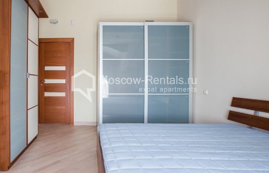 Photo #7 4-room (3 BR) apartment for <a href="http://moscow-rentals.ru/en/articles/long-term-rent" target="_blank">a long-term</a> rent
 in Russia, Moscow, Gusyatnikov lane, 13/3