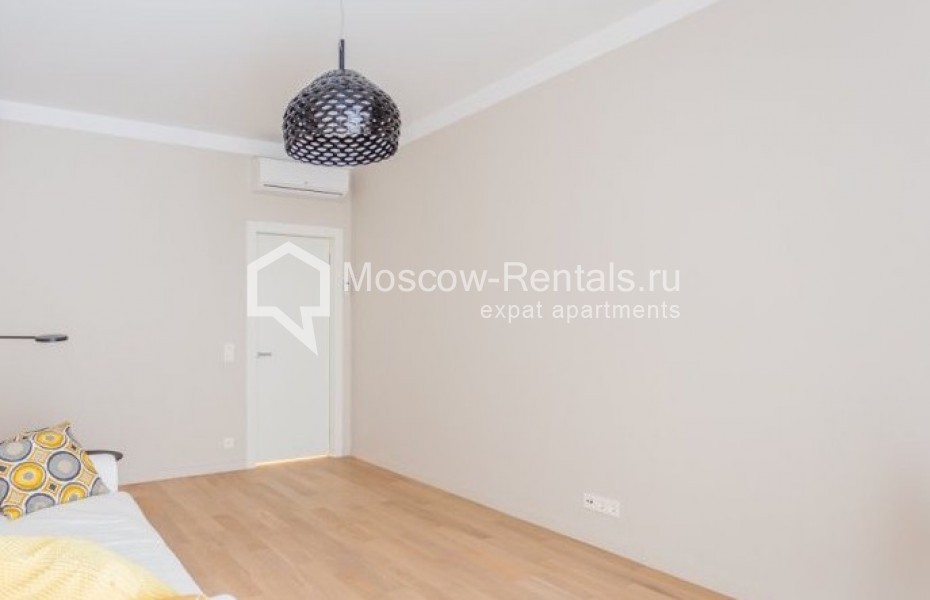 Photo #14 3-room (2 BR) apartment for <a href="http://moscow-rentals.ru/en/articles/long-term-rent" target="_blank">a long-term</a> rent
 in Russia, Moscow, B. Sadovaya str, 5к1