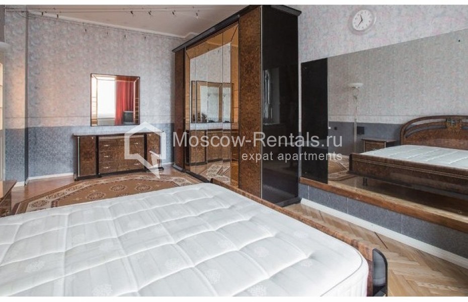 Photo #8 4-room (3 BR) apartment for <a href="http://moscow-rentals.ru/en/articles/long-term-rent" target="_blank">a long-term</a> rent
 in Russia, Moscow, Kazakova str, 17/1С1