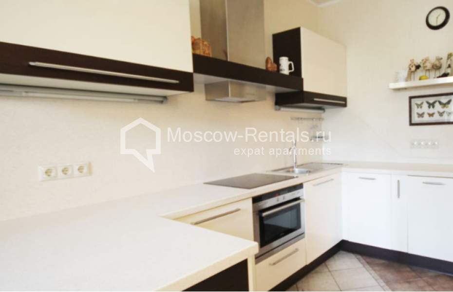 Photo #10 4-room (3 BR) apartment for <a href="http://moscow-rentals.ru/en/articles/long-term-rent" target="_blank">a long-term</a> rent
 in Russia, Moscow, Gilyarovskogo str, 50