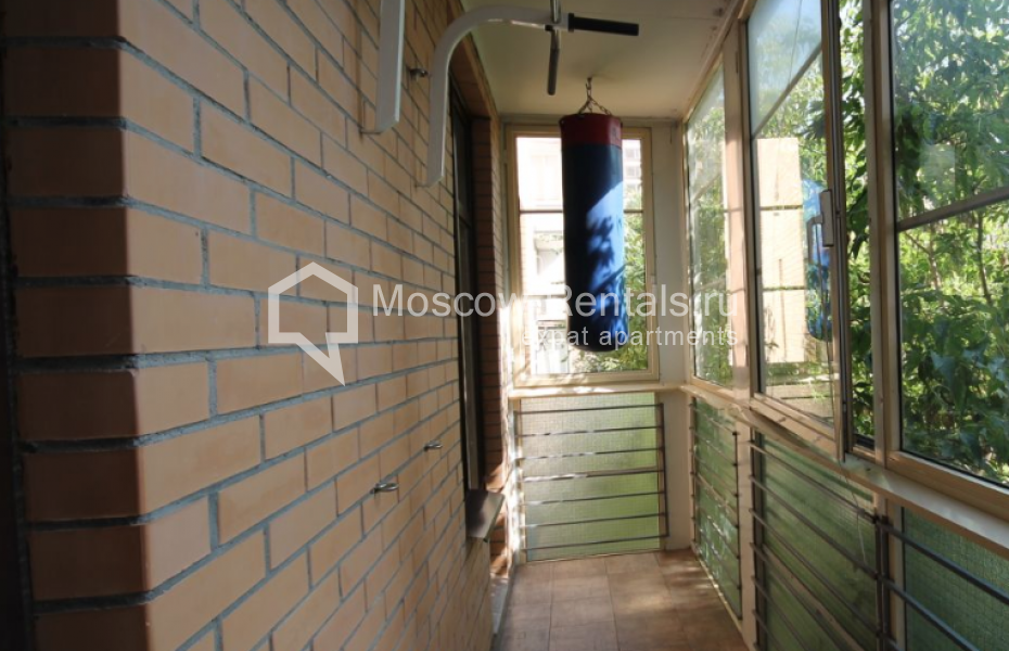 Photo #14 4-room (3 BR) apartment for <a href="http://moscow-rentals.ru/en/articles/long-term-rent" target="_blank">a long-term</a> rent
 in Russia, Moscow, Gilyarovskogo str, 50