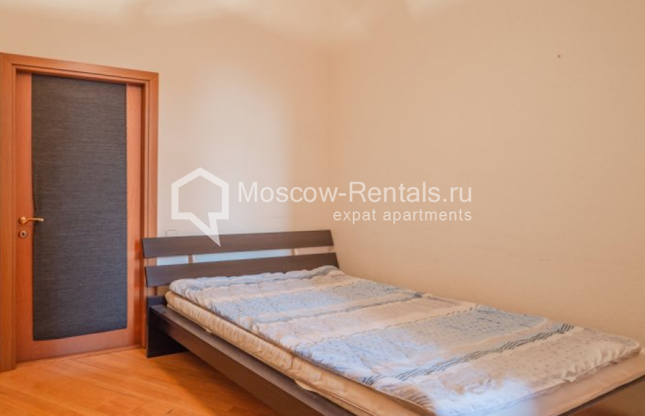 Photo #9 4-room (3 BR) apartment for <a href="http://moscow-rentals.ru/en/articles/long-term-rent" target="_blank">a long-term</a> rent
 in Russia, Moscow, Lyalin lane, 20