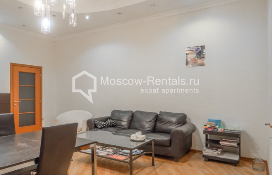 Photo #2 4-room (3 BR) apartment for <a href="http://moscow-rentals.ru/en/articles/long-term-rent" target="_blank">a long-term</a> rent
 in Russia, Moscow, Lyalin lane, 20