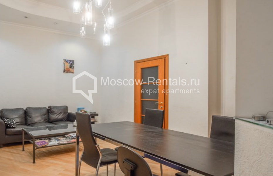 Photo #3 4-room (3 BR) apartment for <a href="http://moscow-rentals.ru/en/articles/long-term-rent" target="_blank">a long-term</a> rent
 in Russia, Moscow, Lyalin lane, 20