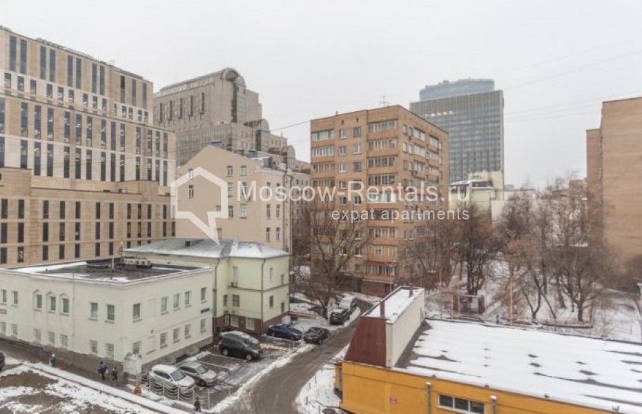 Photo #27 4-room (3 BR) apartment for <a href="http://moscow-rentals.ru/en/articles/long-term-rent" target="_blank">a long-term</a> rent
 in Russia, Moscow, 1st Smolenskyi lane, 21