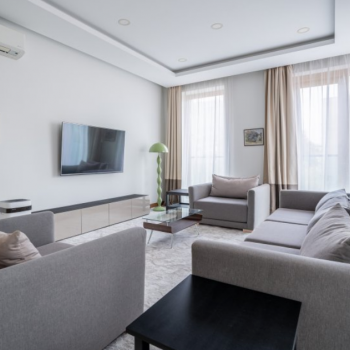 Photo #1 4-room (3 BR) apartment for <a href="http://moscow-rentals.ru/en/articles/long-term-rent" target="_blank">a long-term</a> rent
 in Russia, Moscow, 1st Smolenskyi lane, 21