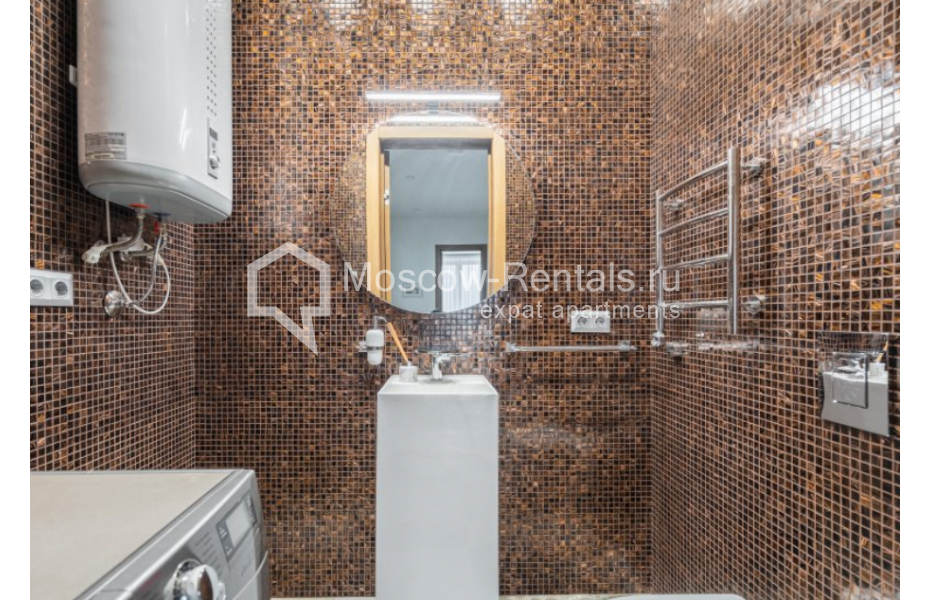 Photo #16 4-room (3 BR) apartment for <a href="http://moscow-rentals.ru/en/articles/long-term-rent" target="_blank">a long-term</a> rent
 in Russia, Moscow, 1st Smolenskyi lane, 21