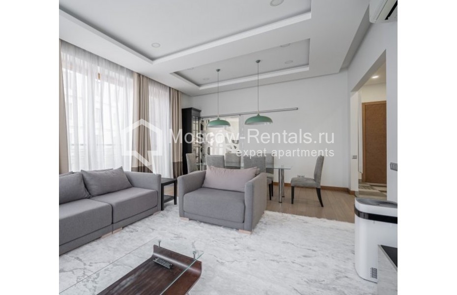 Photo #3 4-room (3 BR) apartment for <a href="http://moscow-rentals.ru/en/articles/long-term-rent" target="_blank">a long-term</a> rent
 in Russia, Moscow, 1st Smolenskyi lane, 21