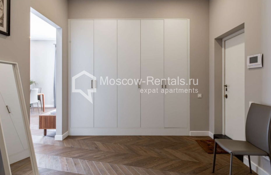 Photo #8 3-room (2 BR) apartment for <a href="http://moscow-rentals.ru/en/articles/long-term-rent" target="_blank">a long-term</a> rent
 in Russia, Moscow, B. Gnezdnikovskyi lane, 3