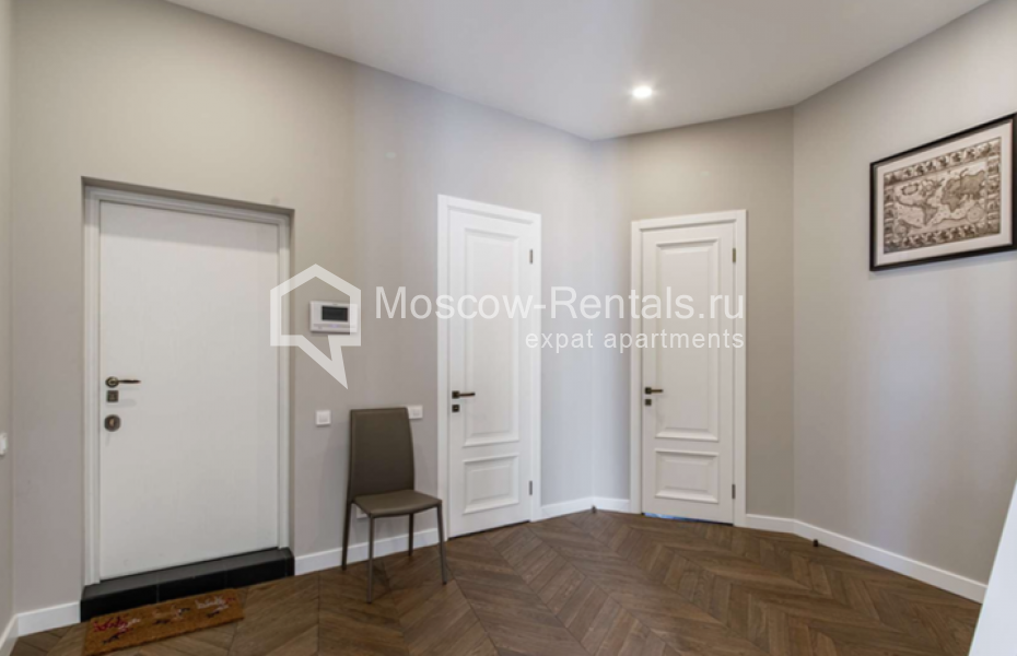 Photo #13 3-room (2 BR) apartment for <a href="http://moscow-rentals.ru/en/articles/long-term-rent" target="_blank">a long-term</a> rent
 in Russia, Moscow, B. Gnezdnikovskyi lane, 3