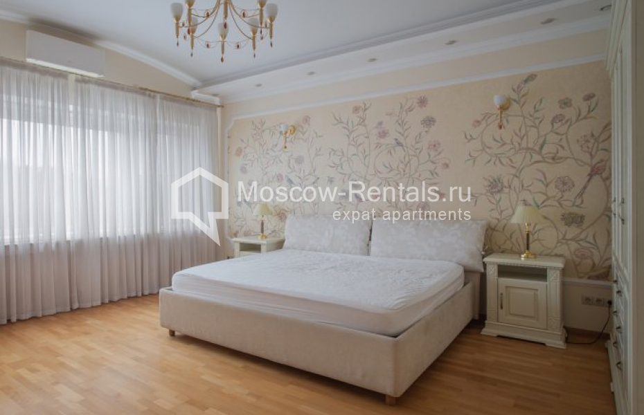 Photo #4 4-room (3 BR) apartment for <a href="http://moscow-rentals.ru/en/articles/long-term-rent" target="_blank">a long-term</a> rent
 in Russia, Moscow, Osennyaya str, 25К2