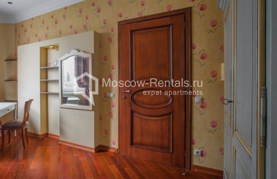 Photo #11 4-room (3 BR) apartment for <a href="http://moscow-rentals.ru/en/articles/long-term-rent" target="_blank">a long-term</a> rent
 in Russia, Moscow, Ostrovnoy proezd, 12К1