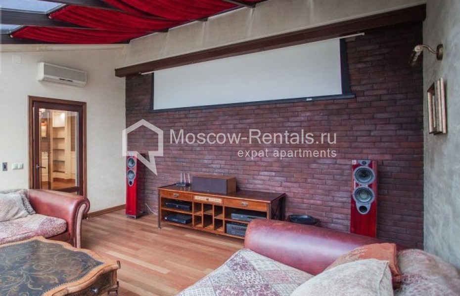 Photo #4 4-room (3 BR) apartment for <a href="http://moscow-rentals.ru/en/articles/long-term-rent" target="_blank">a long-term</a> rent
 in Russia, Moscow, Ostrovnoy proezd, 12К1