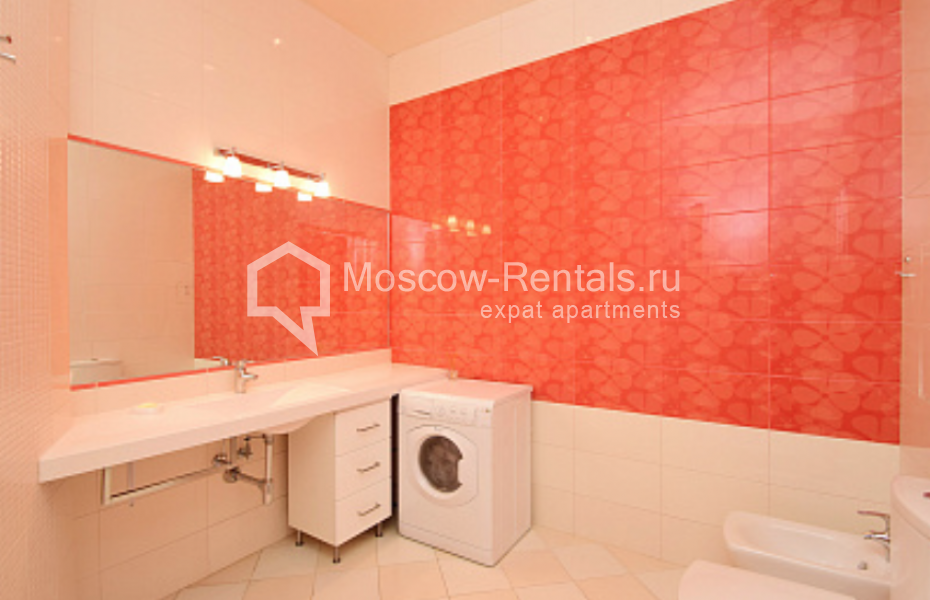 Photo #10 3-room (2 BR) apartment for <a href="http://moscow-rentals.ru/en/articles/long-term-rent" target="_blank">a long-term</a> rent
 in Russia, Moscow, Beregovaya str, 4К3