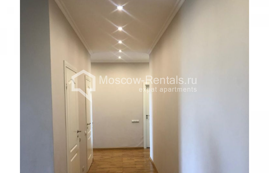 Photo #17 4-room (3 BR) apartment for <a href="http://moscow-rentals.ru/en/articles/long-term-rent" target="_blank">a long-term</a> rent
 in Russia, Moscow, Sosnovaya alleya, 1