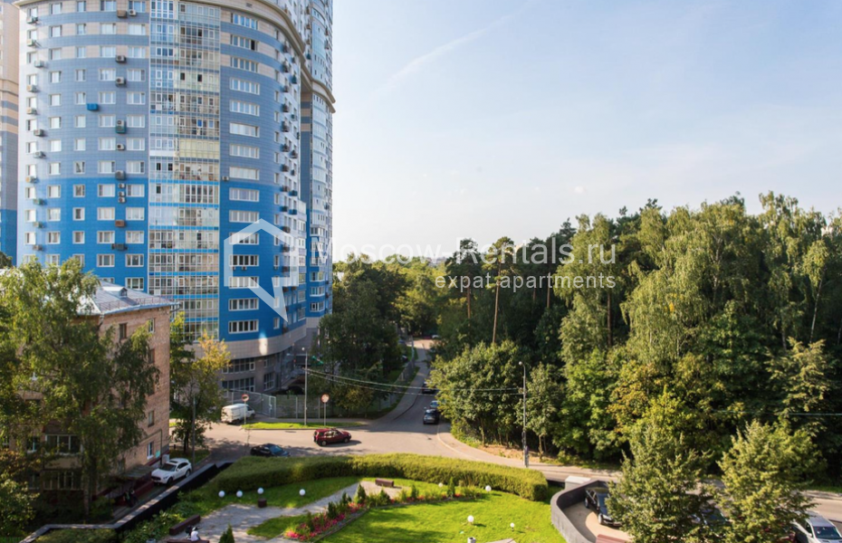 Фото №21 3-комн. кв. в аренду на длительный срок в Россия, Москва, Иваньковское ш, 5
