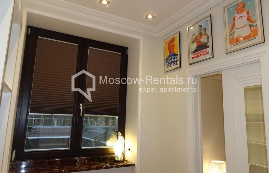 Photo #15 3-room (2 BR) apartment for <a href="http://moscow-rentals.ru/en/articles/long-term-rent" target="_blank">a long-term</a> rent
 in Russia, Moscow, Myasnitskaya str, 35