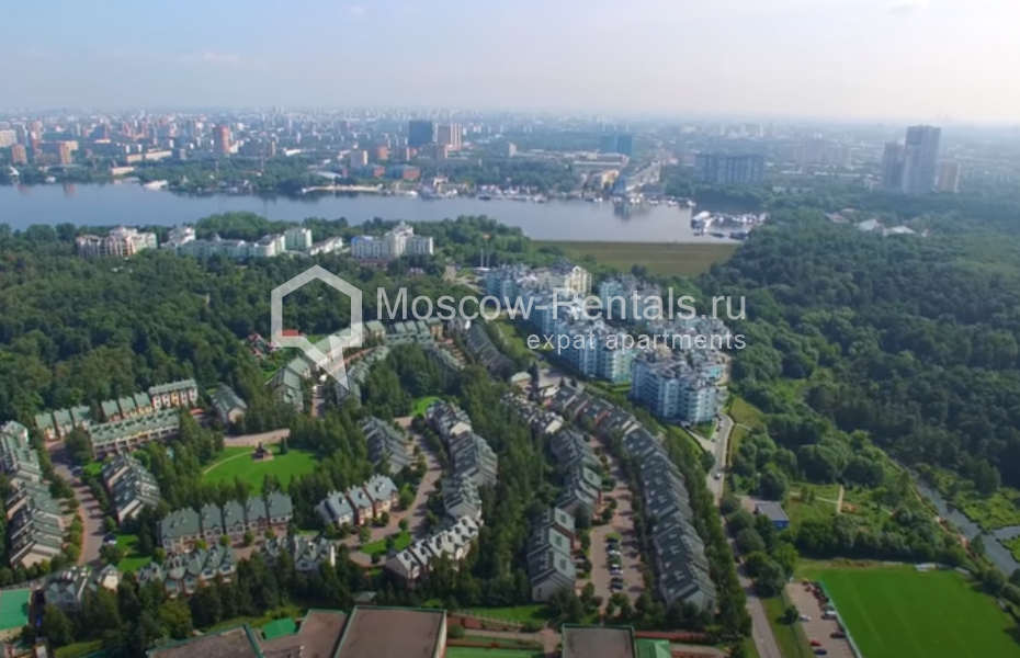 Photo #2 Townhouse for <a href="http://moscow-rentals.ru/en/articles/long-term-rent" target="_blank">a long-term</a> rent
 in Russia, Moscow, Beregovaya str