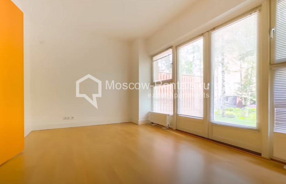 Фото №4 Таунхаус в аренду на длительный срок в Россия, Москва, ул Береговая