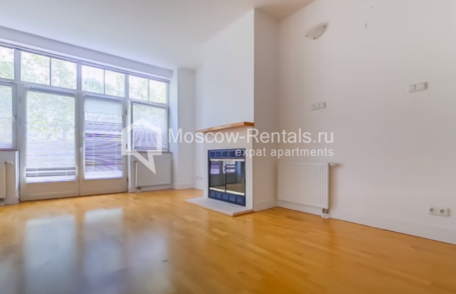 Фото №8 Таунхаус в аренду на длительный срок в Россия, Москва, ул Береговая