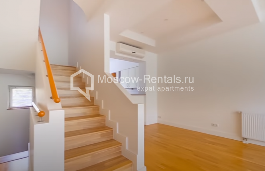 Фото №9 Таунхаус в аренду на длительный срок в Россия, Москва, ул Береговая