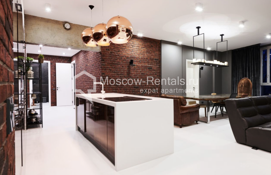 Photo #1 4-room (3 BR) apartment for <a href="http://moscow-rentals.ru/en/articles/long-term-rent" target="_blank">a long-term</a> rent
 in Russia, Moscow, Leningradskoe shosse, 37к1