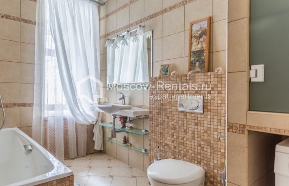 Photo #16 3-room (2 BR) apartment for <a href="http://moscow-rentals.ru/en/articles/long-term-rent" target="_blank">a long-term</a> rent
 in Russia, Moscow, 1st Tverskaya-Yamskaya str, 11