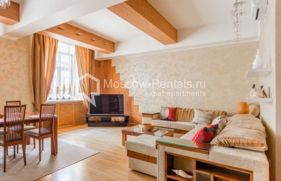 Photo #1 3-room (2 BR) apartment for <a href="http://moscow-rentals.ru/en/articles/long-term-rent" target="_blank">a long-term</a> rent
 in Russia, Moscow, 1st Tverskaya-Yamskaya str, 11