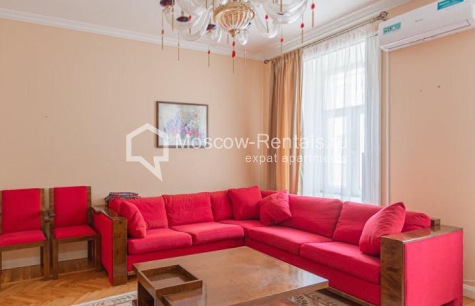 Photo #2 4-room (3 BR) apartment for <a href="http://moscow-rentals.ru/en/articles/long-term-rent" target="_blank">a long-term</a> rent
 in Russia, Moscow, B. Patriarshi lane, 4