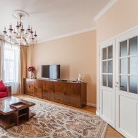 Photo #1 4-room (3 BR) apartment for <a href="http://moscow-rentals.ru/en/articles/long-term-rent" target="_blank">a long-term</a> rent
 in Russia, Moscow, B. Patriarshi lane, 4