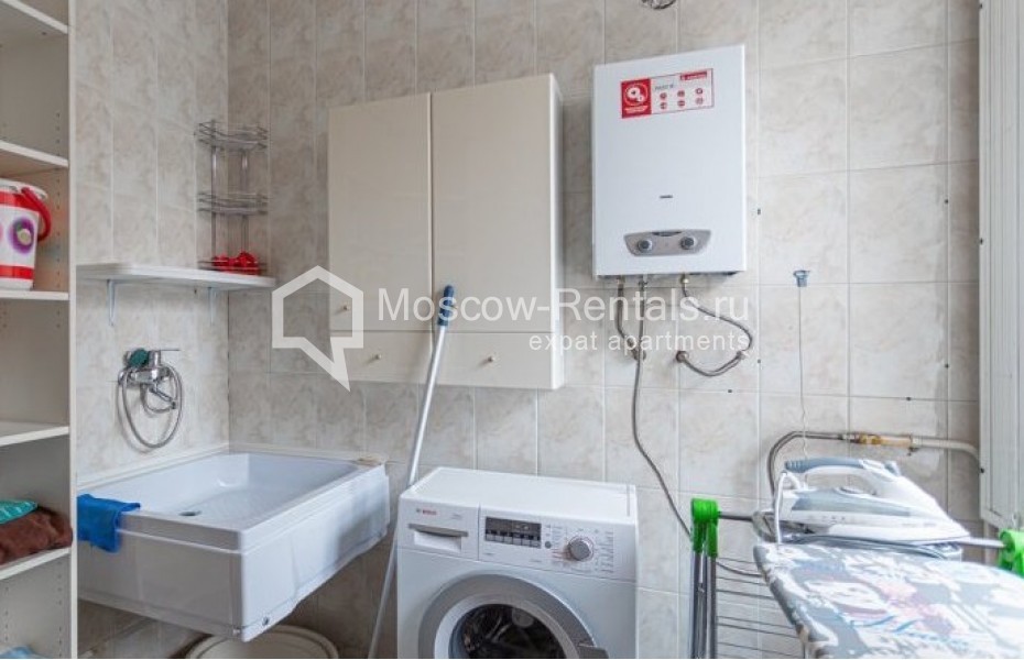 Photo #21 4-room (3 BR) apartment for <a href="http://moscow-rentals.ru/en/articles/long-term-rent" target="_blank">a long-term</a> rent
 in Russia, Moscow, B. Patriarshi lane, 4