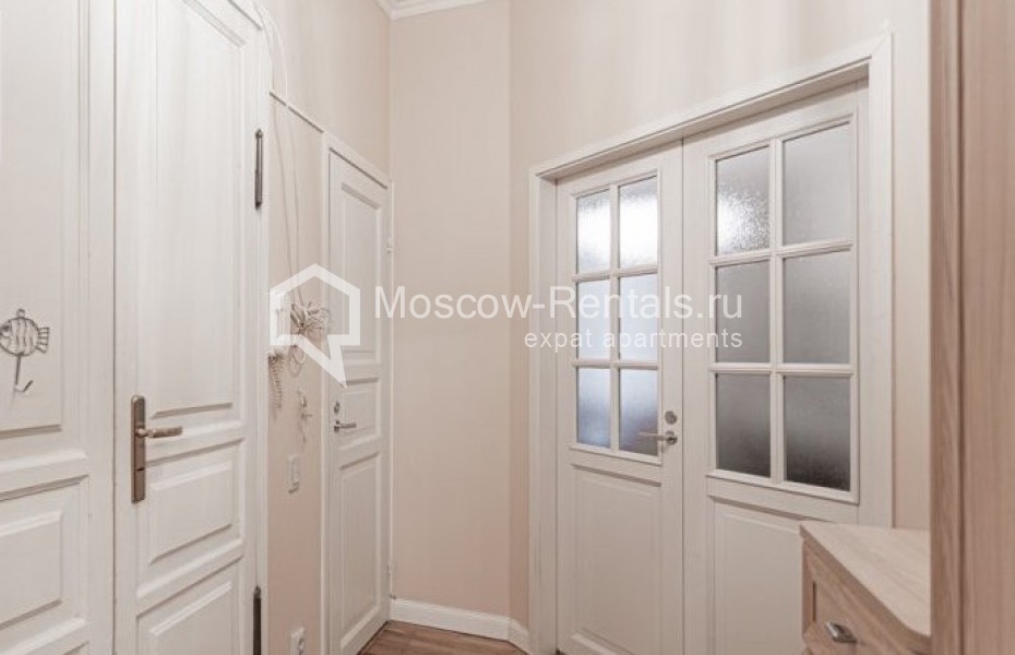 Photo #22 4-room (3 BR) apartment for <a href="http://moscow-rentals.ru/en/articles/long-term-rent" target="_blank">a long-term</a> rent
 in Russia, Moscow, B. Patriarshi lane, 4