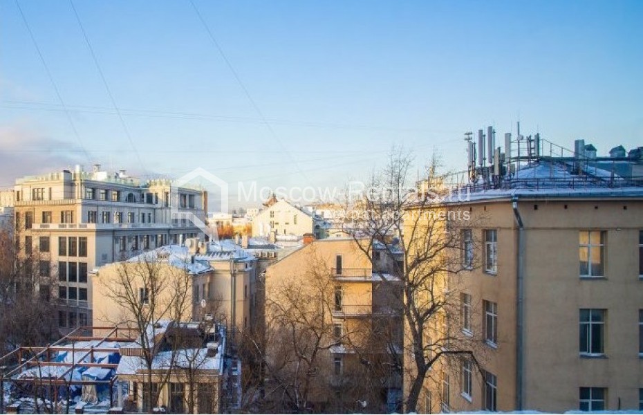 Photo #14 3-room (2 BR) apartment for <a href="http://moscow-rentals.ru/en/articles/long-term-rent" target="_blank">a long-term</a> rent
 in Russia, Moscow, B. Bronnaya str, 2/6