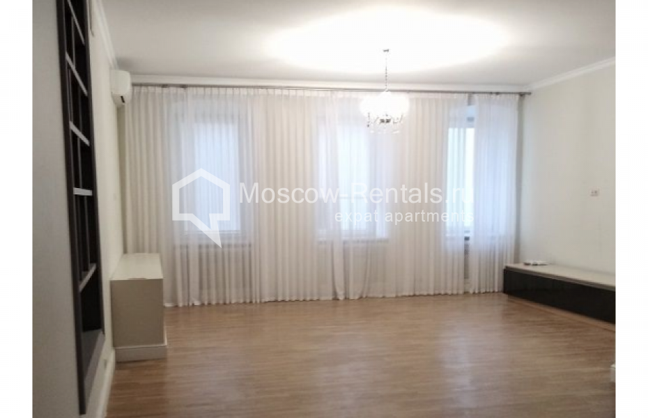 Photo #2 3-room (2 BR) apartment for <a href="http://moscow-rentals.ru/en/articles/long-term-rent" target="_blank">a long-term</a> rent
 in Russia, Moscow, M. Bronnaya str, 10С3