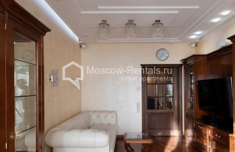 Photo #4 5-room (4 BR) apartment for <a href="http://moscow-rentals.ru/en/articles/long-term-rent" target="_blank">a long-term</a> rent
 in Russia, Moscow, Shabolovka str, 23к5