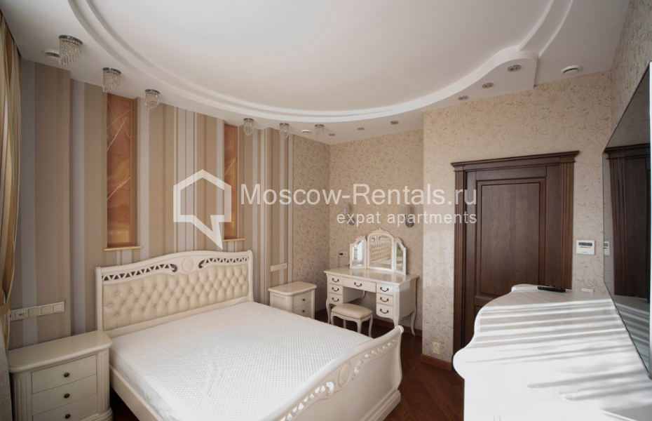 Photo #6 5-room (4 BR) apartment for <a href="http://moscow-rentals.ru/en/articles/long-term-rent" target="_blank">a long-term</a> rent
 in Russia, Moscow, Shabolovka str, 23к5