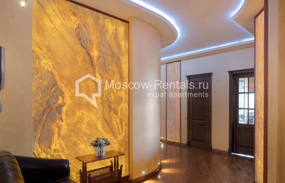 Photo #25 5-room (4 BR) apartment for <a href="http://moscow-rentals.ru/en/articles/long-term-rent" target="_blank">a long-term</a> rent
 in Russia, Moscow, Shabolovka str, 23к5