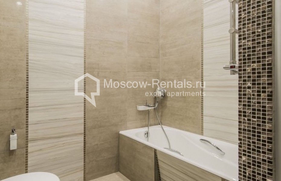 Photo #9 3-room (2 BR) apartment for <a href="http://moscow-rentals.ru/en/articles/long-term-rent" target="_blank">a long-term</a> rent
 in Russia, Moscow, Ozerkovskaya emb, 26