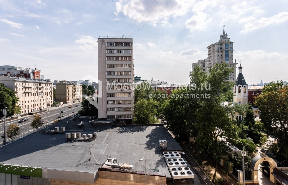 Photo #20 4-room (3 BR) apartment for <a href="http://moscow-rentals.ru/en/articles/long-term-rent" target="_blank">a long-term</a> rent
 in Russia, Moscow, B. Yakimanka str, 26