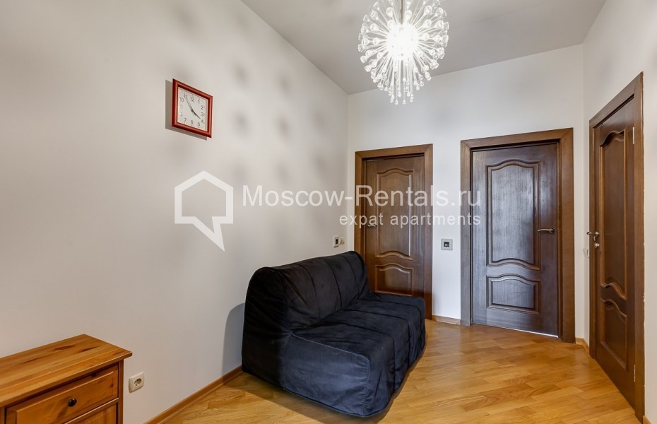 Photo #15 3-room (2 BR) apartment for <a href="http://moscow-rentals.ru/en/articles/long-term-rent" target="_blank">a long-term</a> rent
 in Russia, Moscow, M. Polyanka str, 2