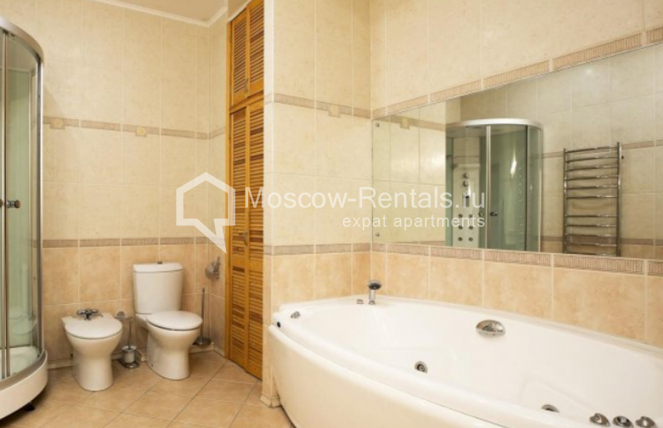 Photo #14 4-room (3 BR) apartment for <a href="http://moscow-rentals.ru/en/articles/long-term-rent" target="_blank">a long-term</a> rent
 in Russia, Moscow, Furmannyi lane, 24